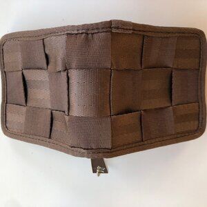 Harvey's Seltbelt wallet